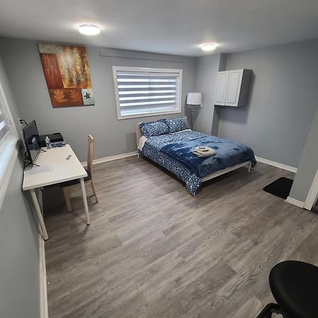 Downtown Ottawa Spacious Room Accommodation מראה חיצוני תמונה